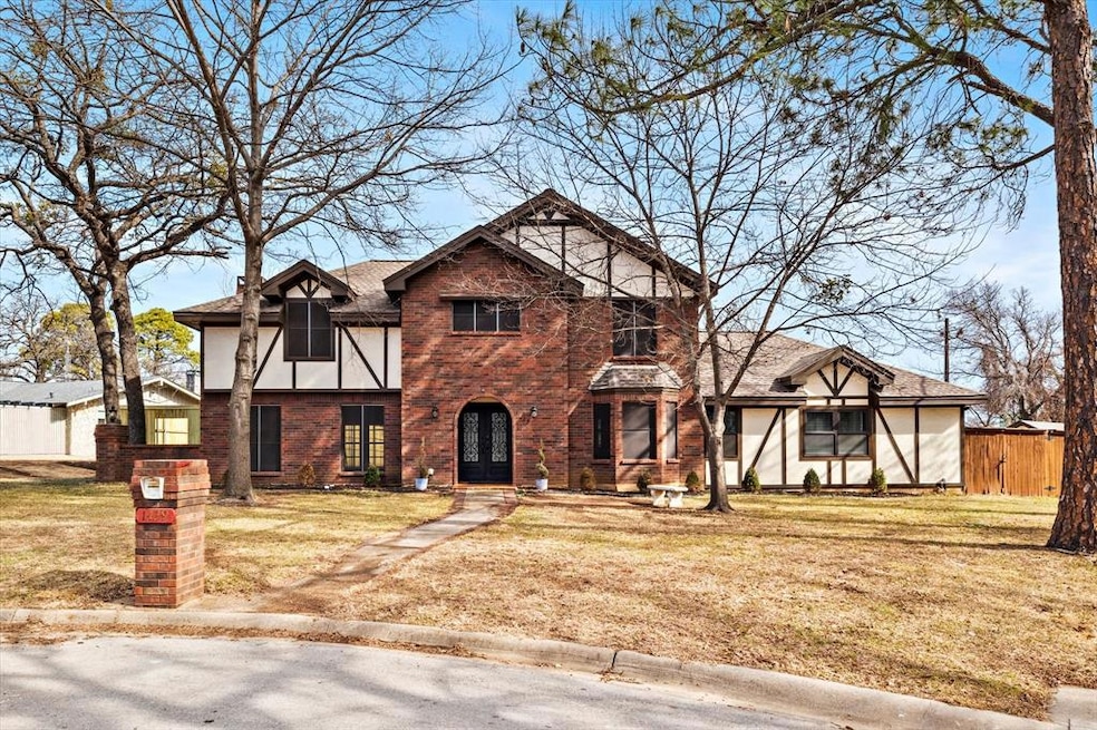 1429 Ridgecrest Cir, Denton, TX 76205 - photo 1