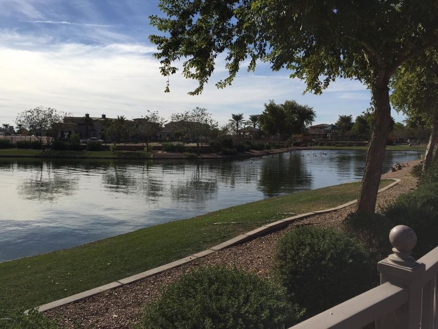 507 W Rio Grande Back Yard Water View 2
