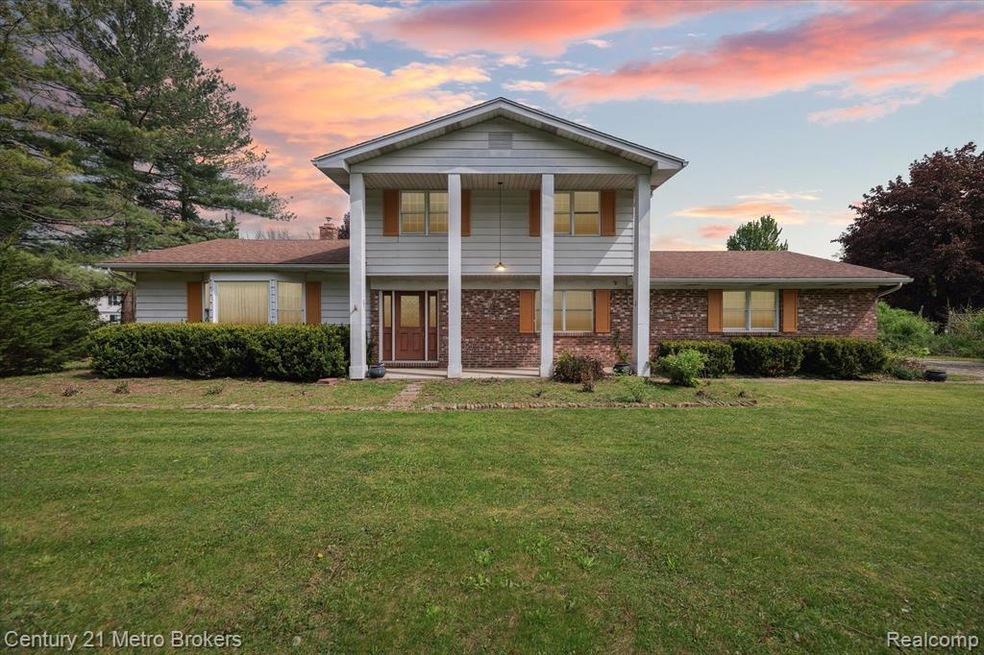 4074 Libbie Dr, Clio, MI 48420 - photo 1