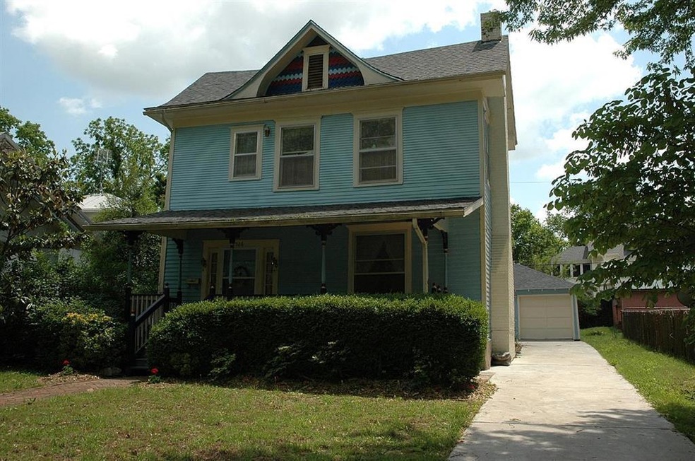 1526 Grand Ave, Parsons, KS 67357 - photo 1