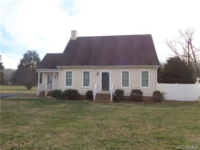 1274 Heron Point Rd, Tappahannock, VA 22560 - photo 1