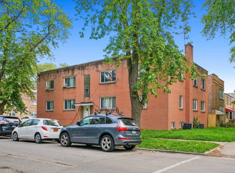 2919 W Rosemont Ave unit 29192, Chicago, IL 60659 - photo 1