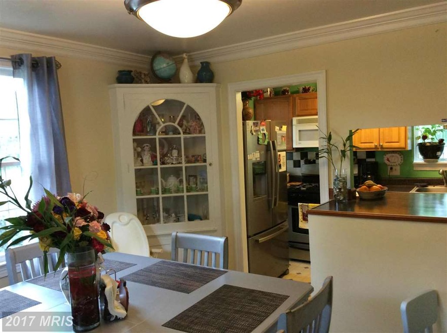 107 Chestnut St, Gaithersburg, MD 20877 - photo 1