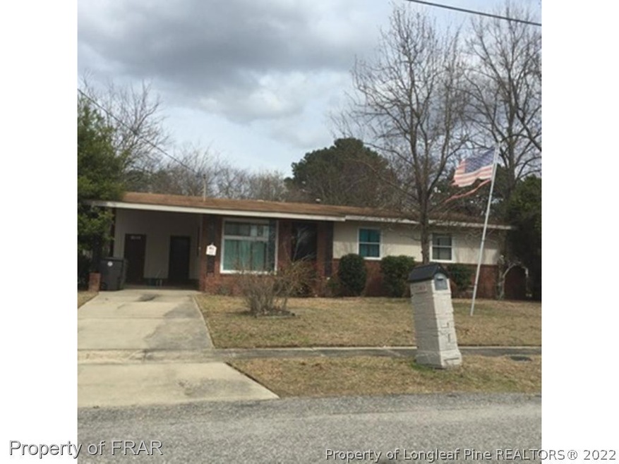 685 Newport Rd, Fayetteville, NC 28314 - photo 1