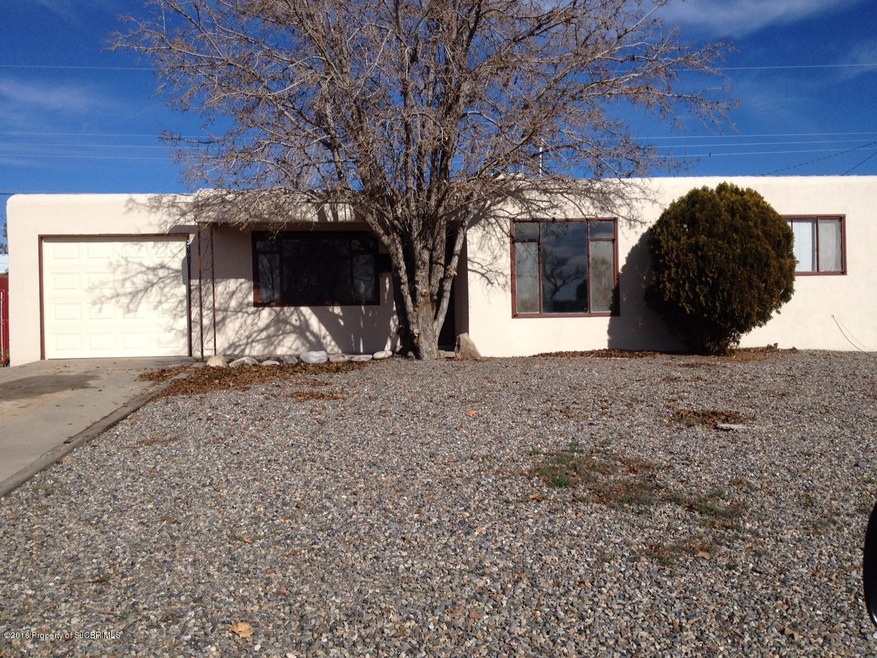 3302 Edgecliff Drive