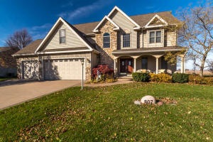 807 WIld Rose Road, Wilton, IA 52778