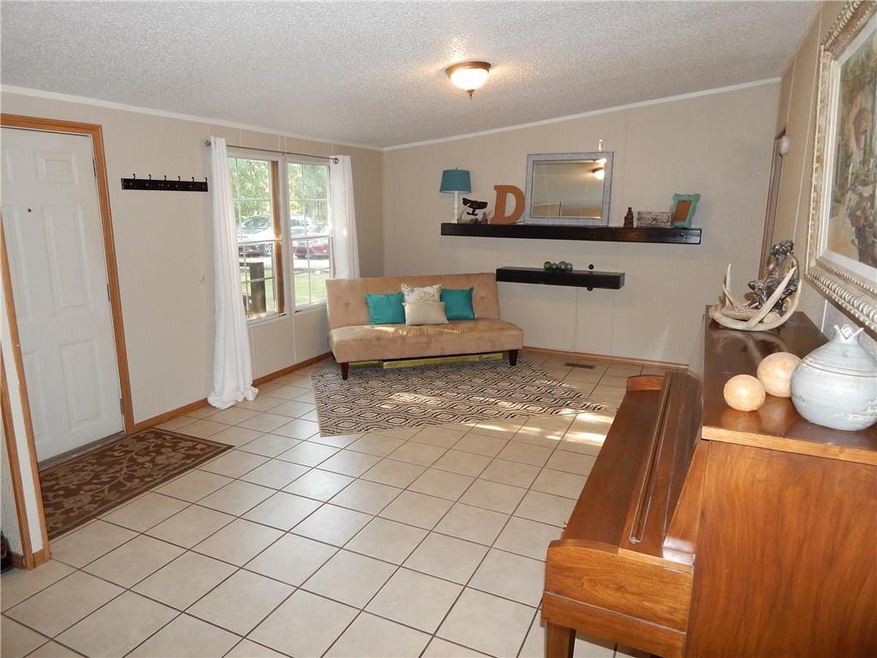 Entrance and 2nd living area