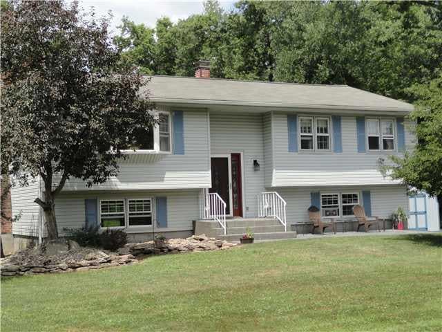 130 Barnes Rd, Washingtonville, NY 10992 - photo 1