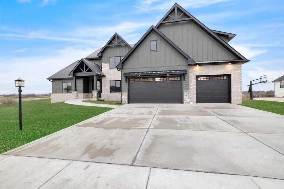 13430 Camas Dr, Saint John, IN 46373 - photo 1