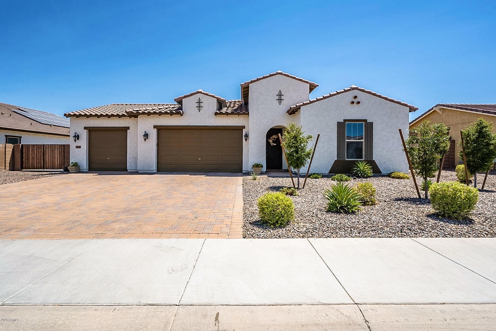 18465 W Devonshire Ave, Goodyear, AZ 85395 - photo 1