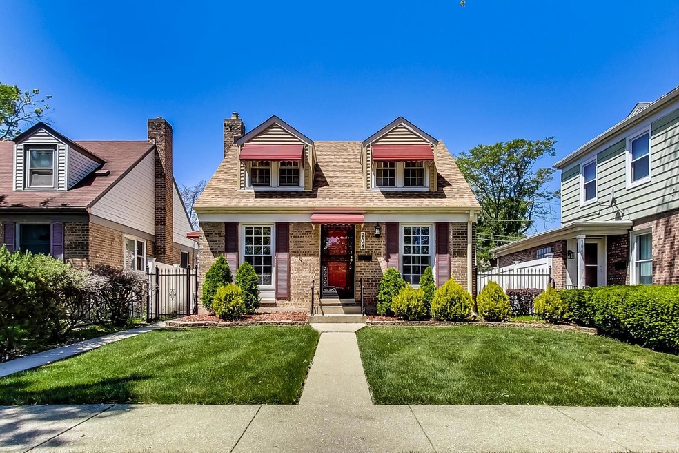 708 Suffolk Ave, Westchester, IL 60154 - photo 1