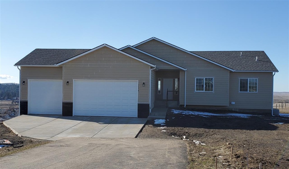 1114 N Courtney Ct, Medical Lake, WA 99022 - photo 1