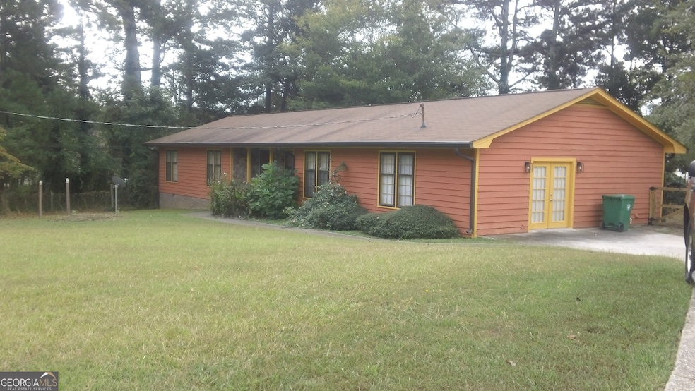 6451 Edenfield Dr, Lithonia, GA 30058 - photo 1