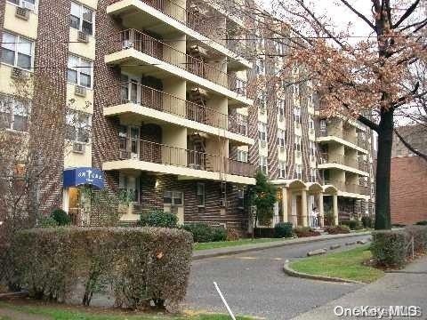 140-55 34th Ave unit 2, Flushing, NY 11354 - photo 1