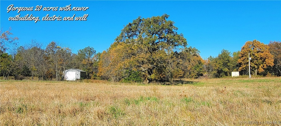 17169 Ft Lyon Rd, Windsor, MO 65360 - photo 1