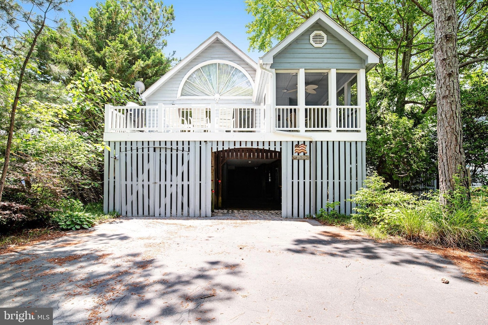 For Sale $1,695,000 • Co-Listing Agent
