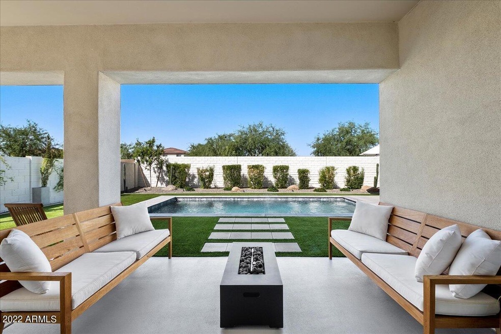 20-Covered Patio