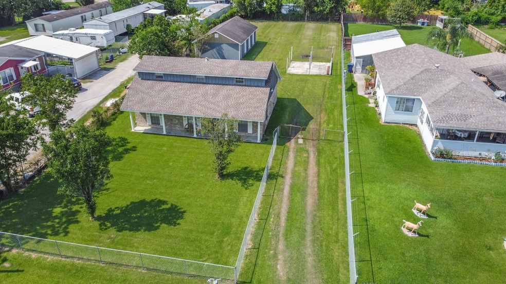 Great view of property......