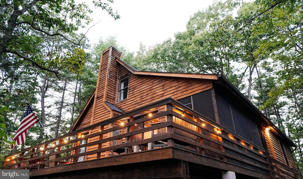 129 Hampton St, Basye-Bryce Mountain, VA 22810 - photo 1