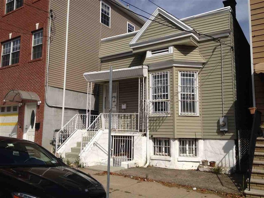 206 Hopkins Ave, Jersey City, NJ 07306 - photo 1