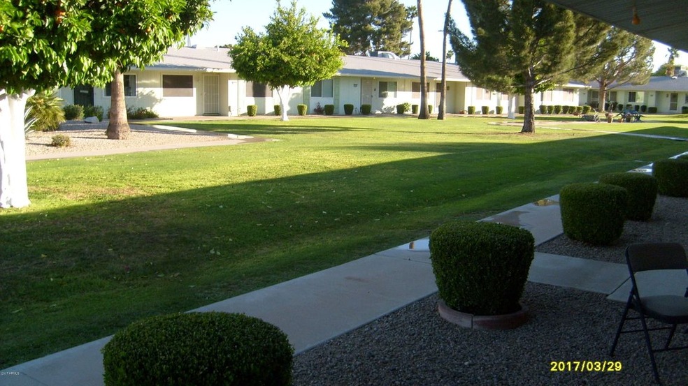 13643 N Newcastle Dr, Sun City, AZ 85351 - photo 1