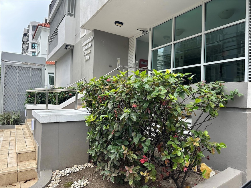 1306 Calle Wilson unit 402, San Juan, PR 00907 - photo 1