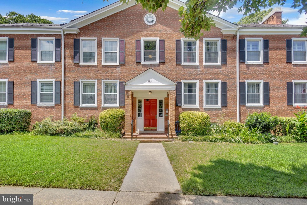 2931 S Columbus St unit B1, Arlington, VA 22206 - photo 1