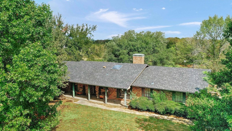 1523 Fm 1753, Denison, TX 75021 - photo 1