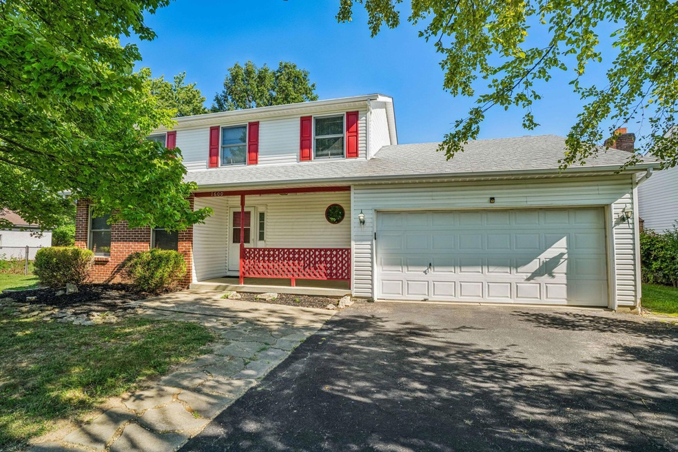 1600 Francisco Rd, Columbus, OH 43220 - photo 1