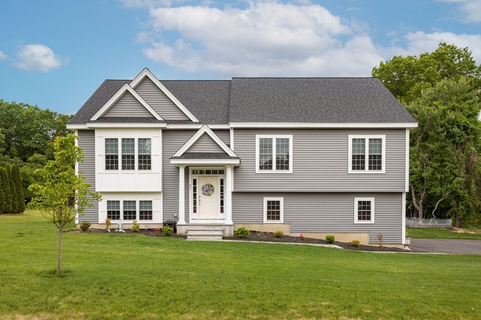 21 Chapin St, Northborough, MA 01532 - photo 1