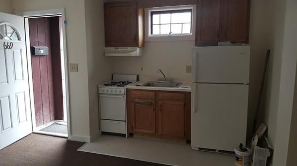 59 Clarendon Ave unit 1, Lynn, MA 01902 - photo 1