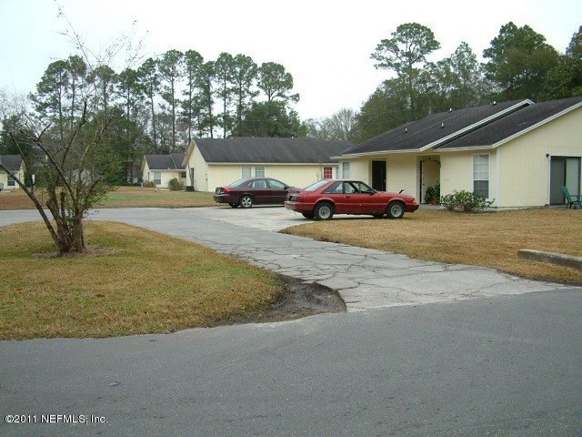 5333 Alpha Ave unit 101 & 102, Jacksonville, FL 32205 - photo 1