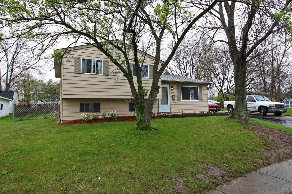 3744 Paris Blvd (2)