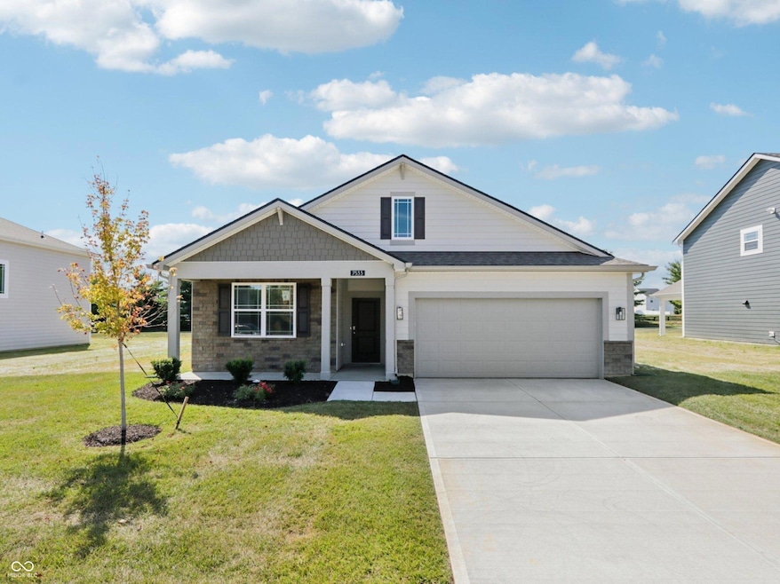 7533 Big Bend Blvd, Indianapolis, IN 46113 - photo 1