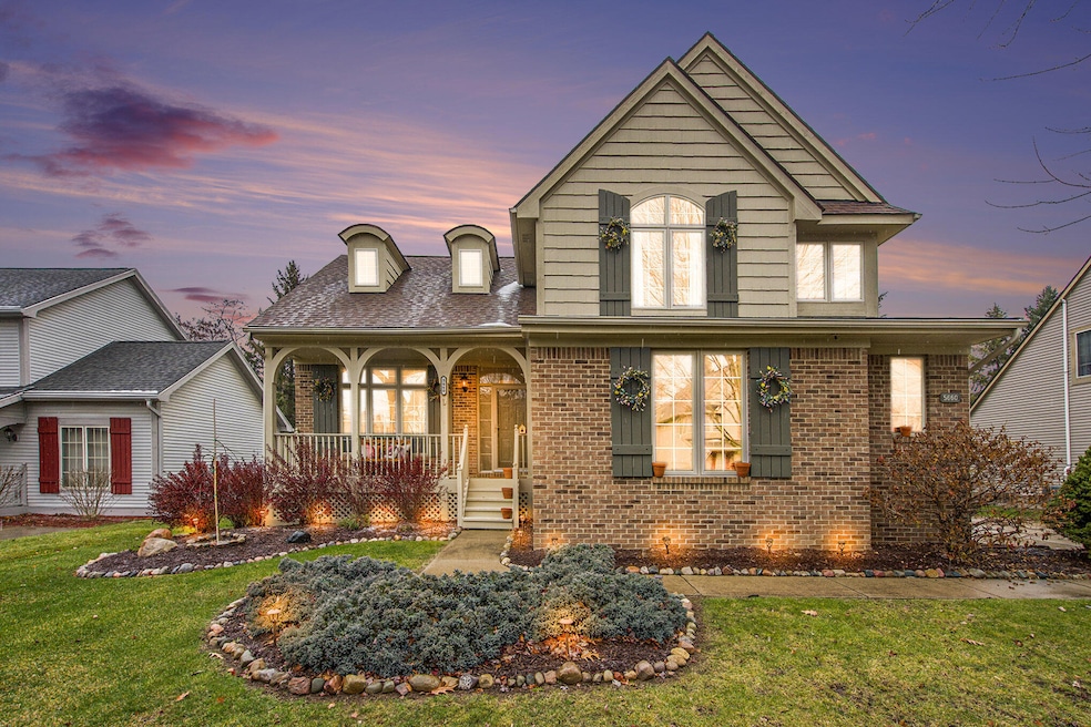 5660 Versailles Ave unit 9, Ann Arbor, MI 48103 - photo 1