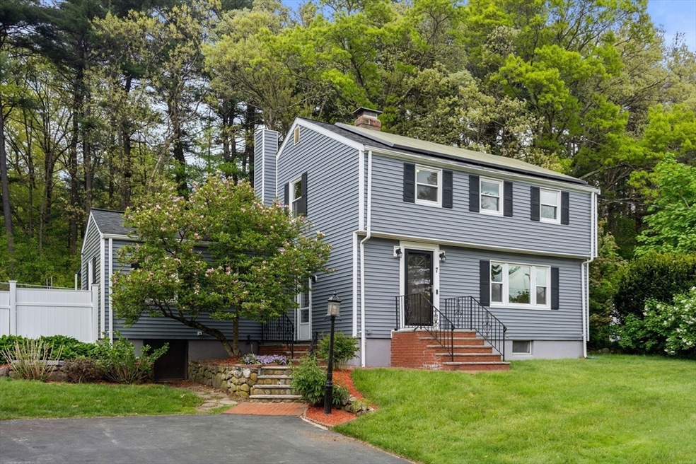 7 Corcoran Rd, Burlington, MA 01803 - photo 1