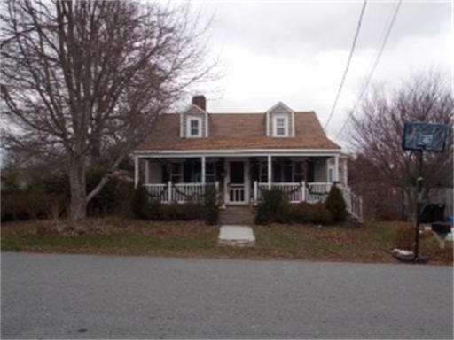 111 Adams St, South Dartmouth, MA 02748 - photo 1
