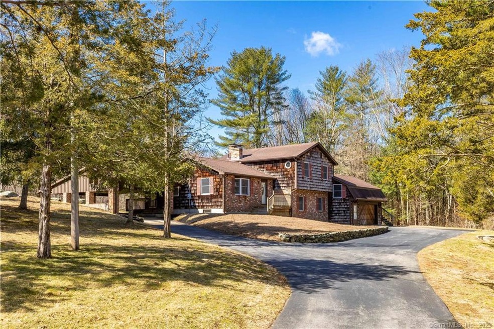 31 Gifford Ln, Bozrah, CT 06334 - photo 1