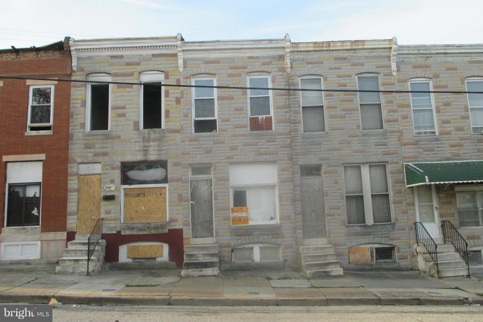 2525 E Hoffman St, Baltimore, MD 21213 - photo 1