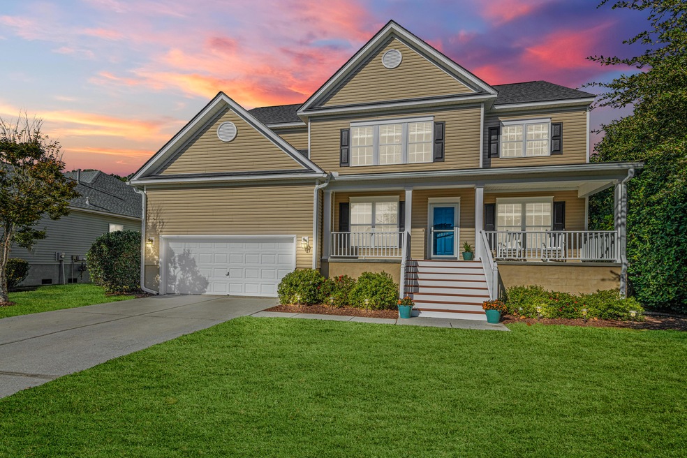 2937ThornroseLn01