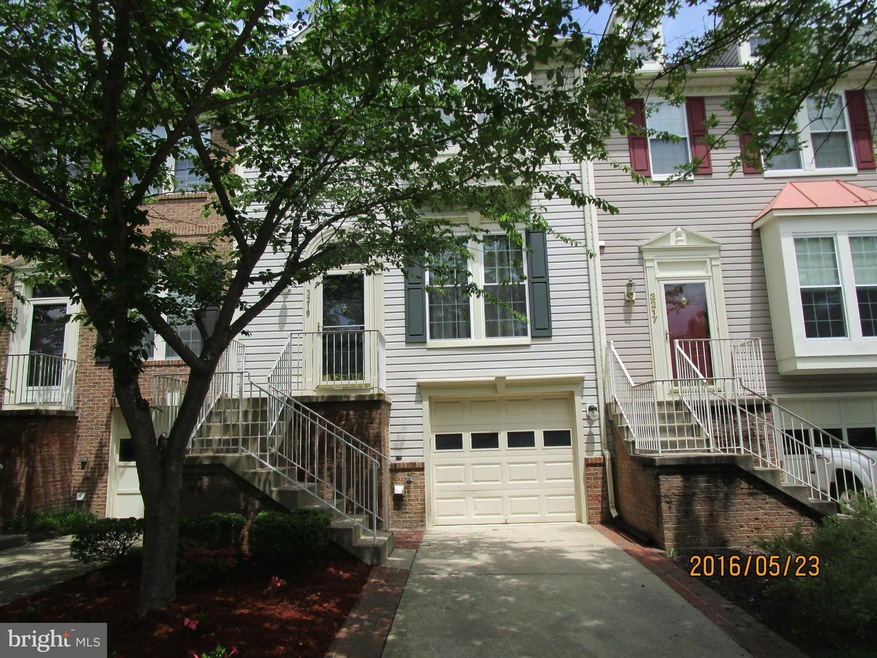 3219 Carnegie Hall Cir, Olney, MD 20832 - photo 1