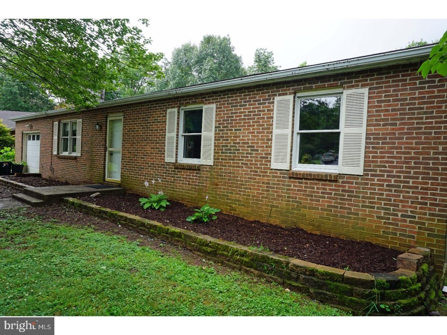 5 Jessica Ln, Sellersville, PA 18960 - photo 1