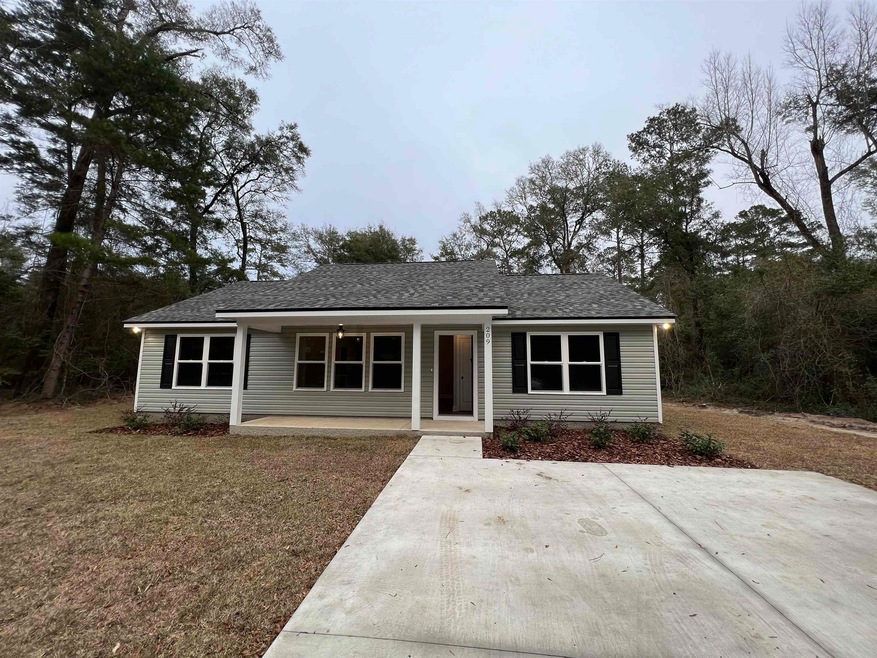 209 Renegade Rd, Crawfordville, FL 32327 - photo 1
