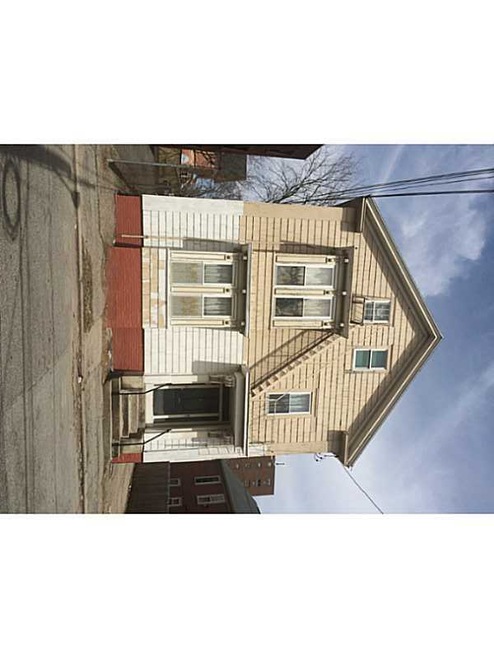 47 Dartmouth Ave, Providence, RI 02907 - photo 1