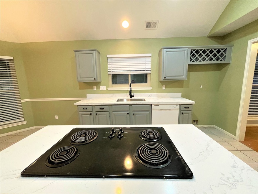 15411 Lago Villa Dr, Tomball, TX 77377 - photo 1