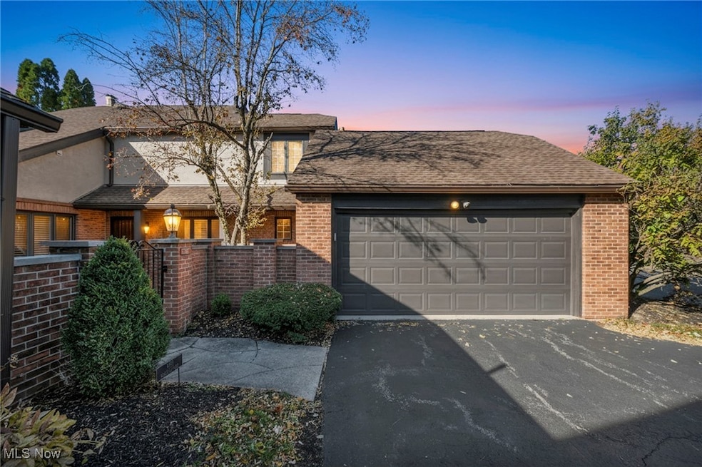 5671 Bastille Place, Columbus, OH 43213 - photo 1