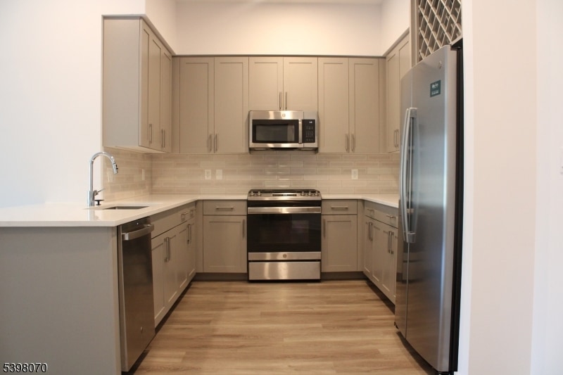 2 River Rd unit 306, Chatham, NJ 07928 - photo 1