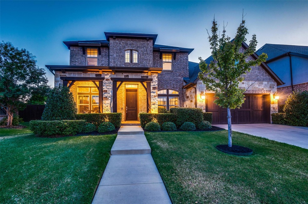 560 Hidden Meadow Dr, Keller, TX 76248 - photo 1