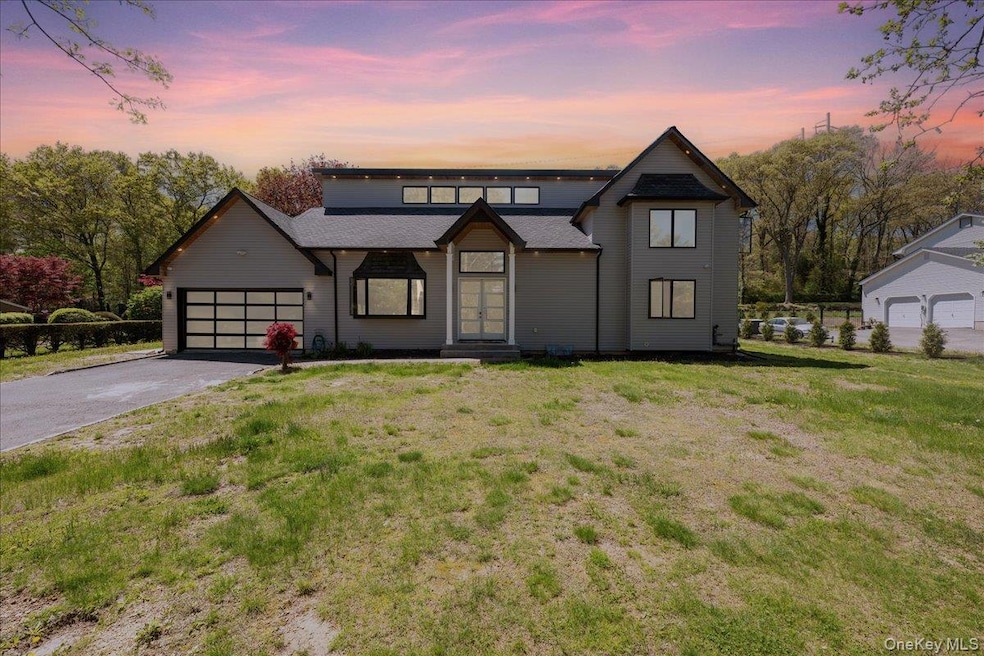 Sold $1,650,000 • Co-Listing Agent