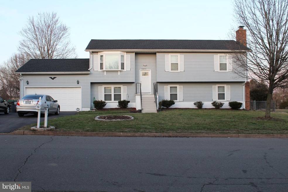 10973 Blake Ln, Bealeton, VA 22712 - photo 1